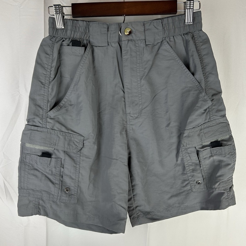 Spicy‎ Tuna  Mens Size Small Gray Shorts, Cargo Pockets, Nylon, Utility